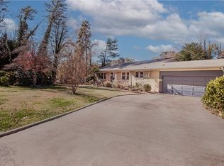 103 Forest Dr, Easley, SC 29642