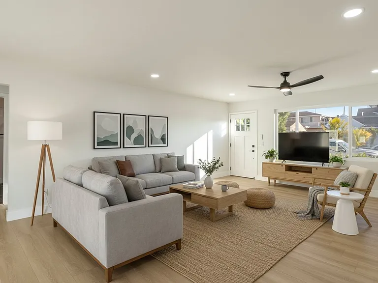 GS - 3129 Emerson — Photo 1
