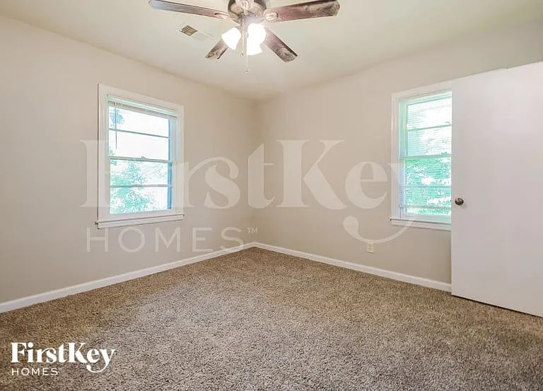 2073 Mark Trl — Photo 12