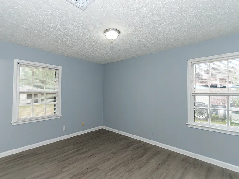 4342 Sunshine Dr — Photo 19
