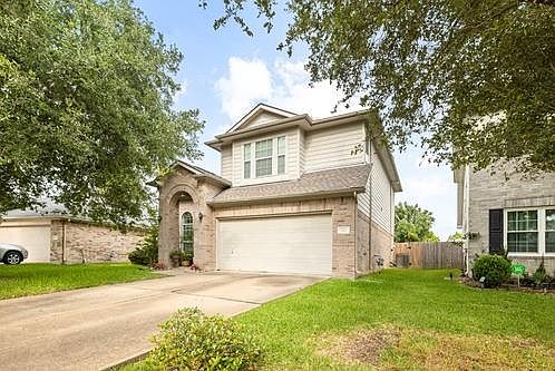 1st image of 7611 Clarendon Bend Ln