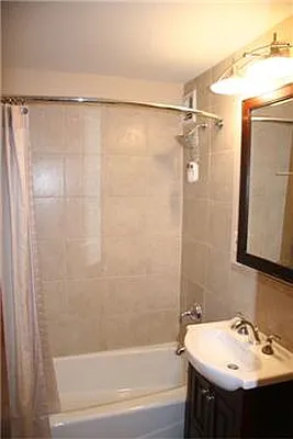 Rented by City Connections Realty | media 7