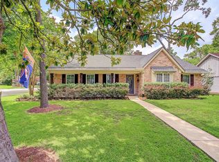 10850 Saint Marys Ln, Houston, TX 77079