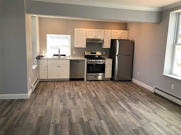 3rd image of 55 Green St #55A