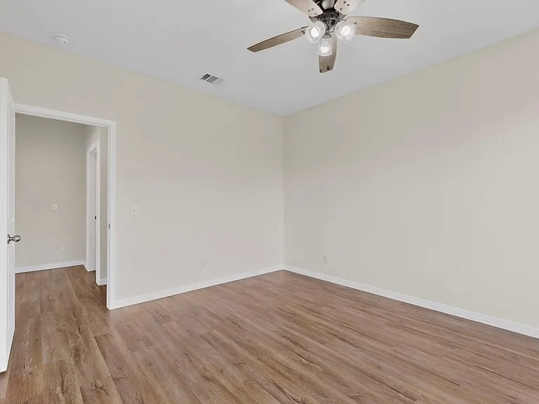 12713 Robert Taft St — Photo 19
