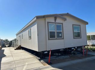 3444 W Center St #10, Riverside, CA 92501