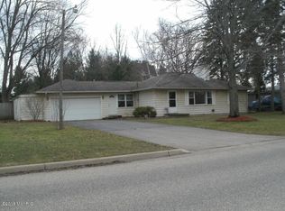 2171 Spring Rd, Hillsdale, MI 49242