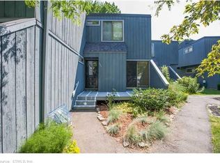 203 Plymouth Colony #203, Branford, CT 06405