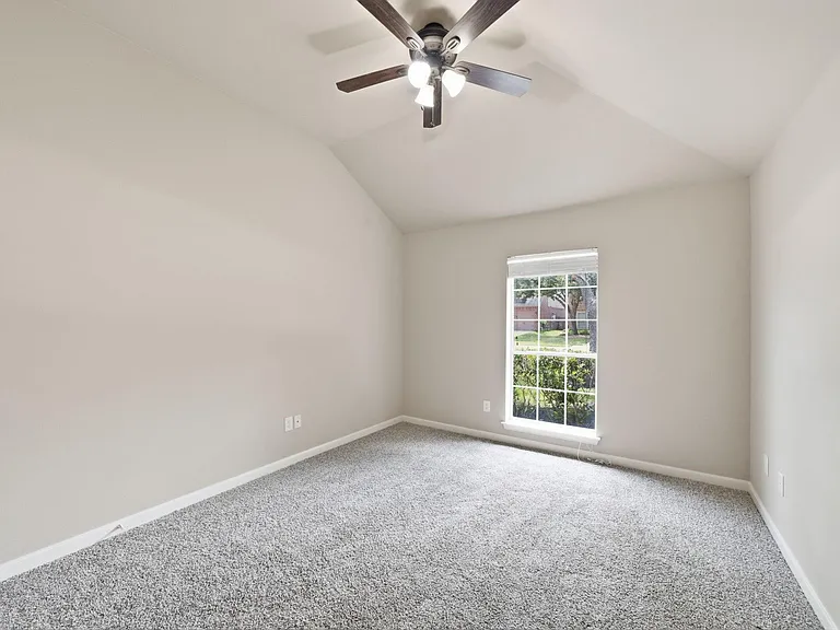 10703 Twilight Creek Ln — Photo 30
