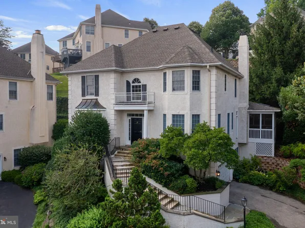 1115 Riverview Ln, Conshohocken, PA 19428