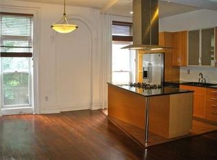416 Vanderbilt Ave #1, Brooklyn, NY 11238