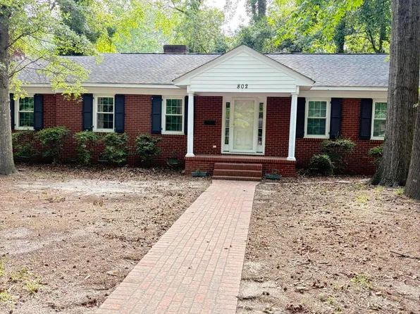 802 Forest Hill Circle, Greenville, NC 27858