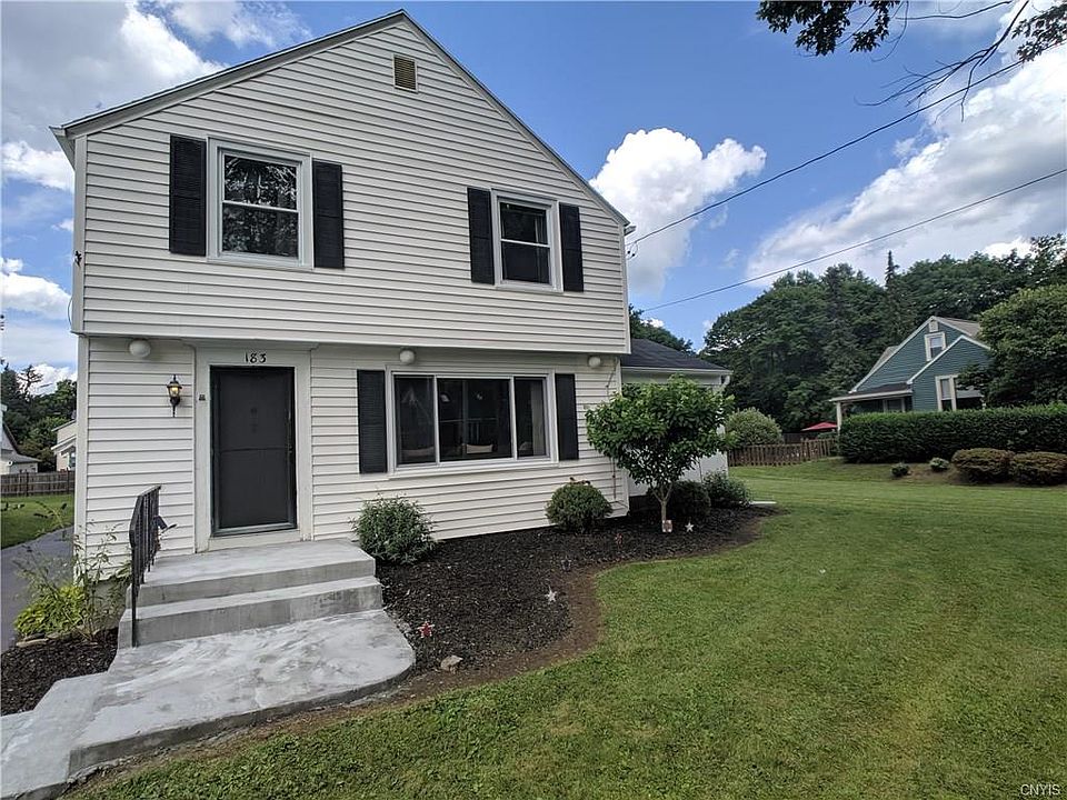 1st image of 183 Oakley Dr E