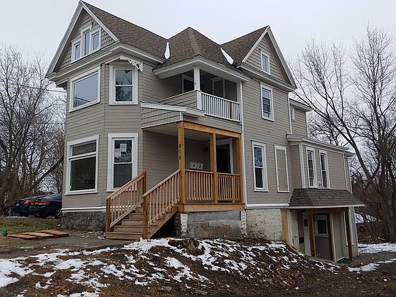 2nd image of 810 Bellevue Ave #2