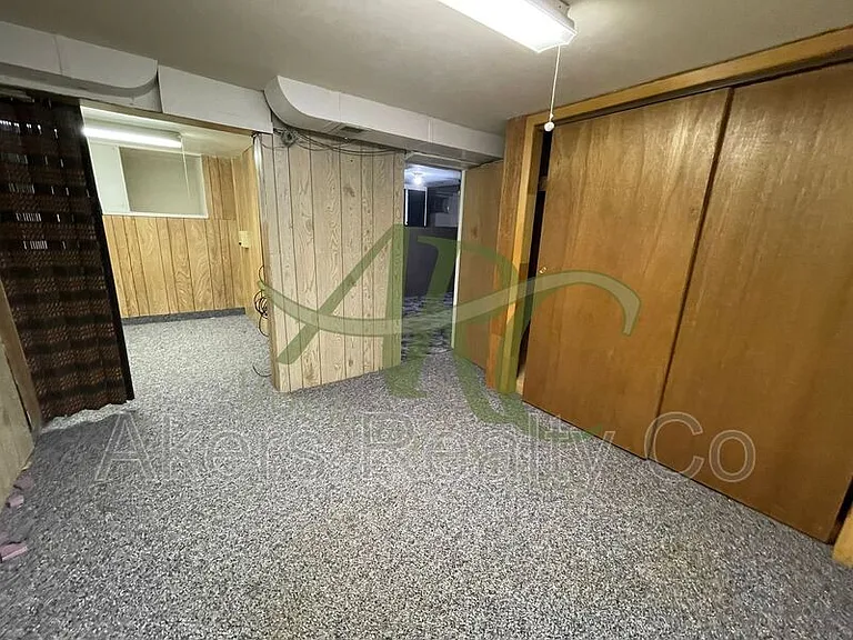 524 Belmont Ave — Photo 22