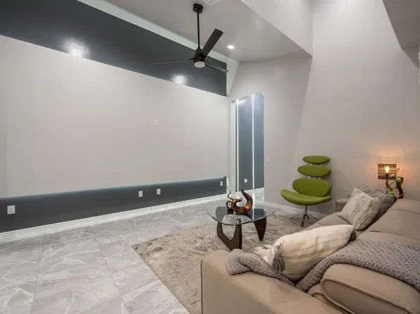 4358 Capistrano Ave, Las Cruces, NM 88011