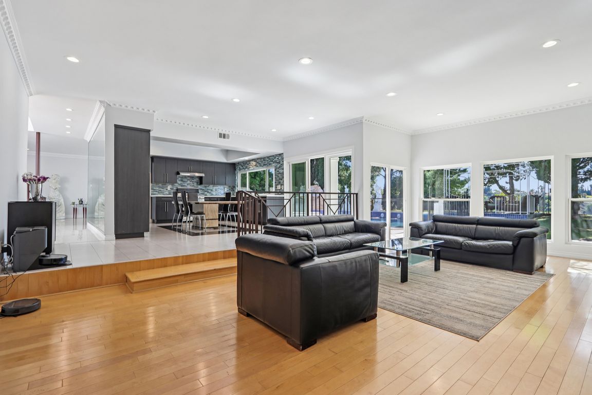 next background image