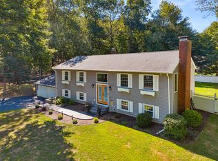 24 Old Quarry Rd, Gales Ferry, CT 06335