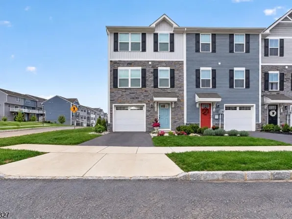 56 Limestone Blvd, Washington Twp., NJ 07882