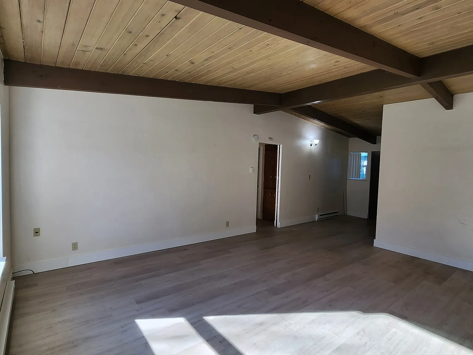1908 Maple Street — Photo 3