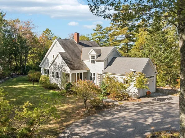 51 Cranberry Ridge Road, Freeport, ME 04032