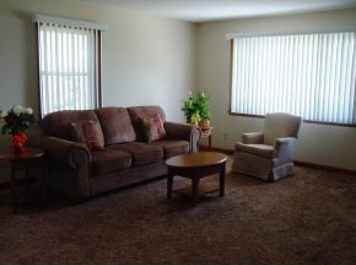 2nd image of 274 Fieldstone Loop