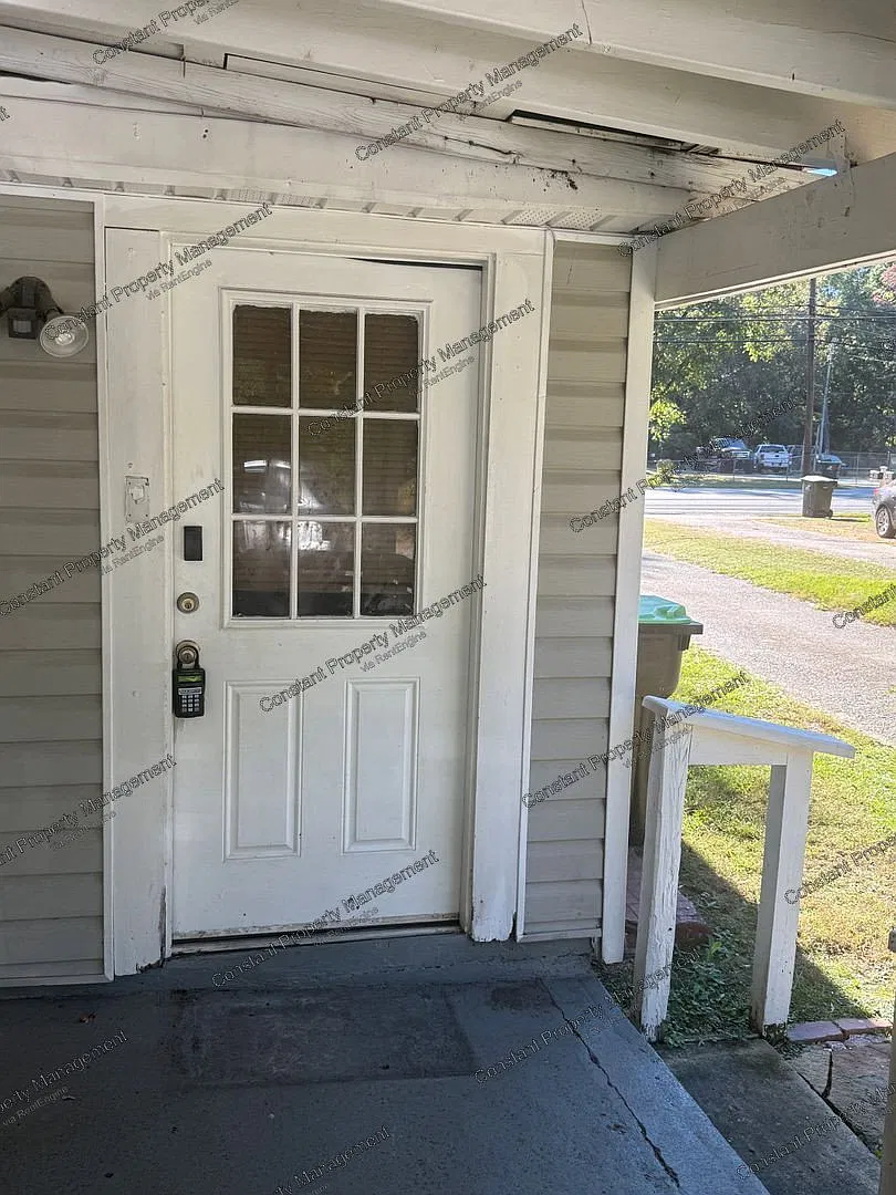 405 Atlanta St — Photo 4