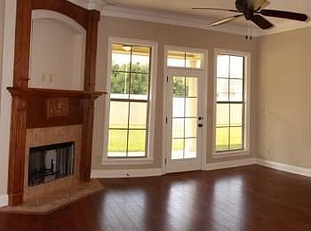 2nd image of 526 Chinquipin Dr