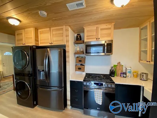 1236 Oshaughnessy Ave NE — Photo 12