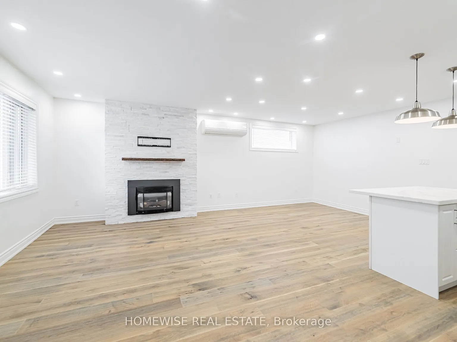 3 bed, $4,200 — Photo 4