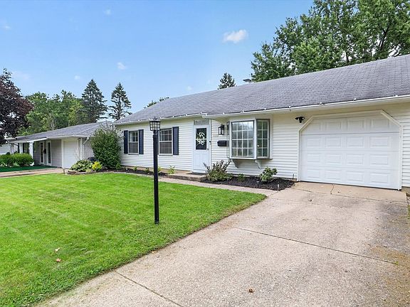 5th image of 4122 Manor Dr