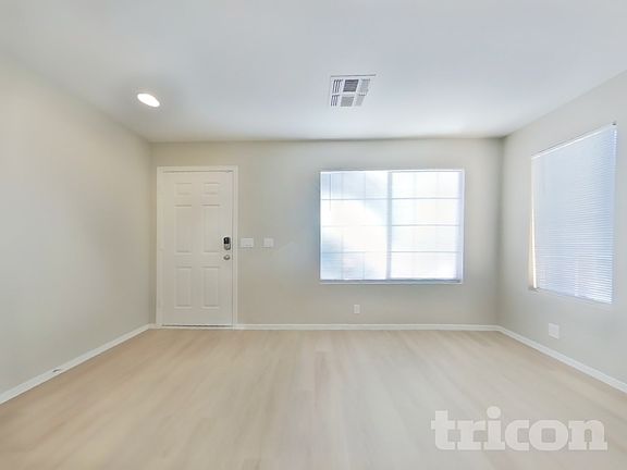 2nd image of 1388 S Portland Ave