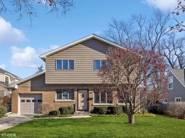 4217 Linden Ave, Western Springs, IL 60558