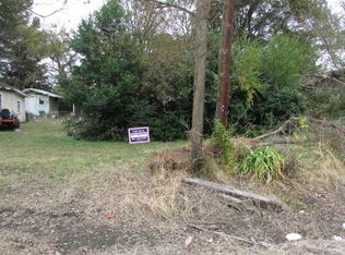 762 Railroad Ave, Grenada, MS 38901