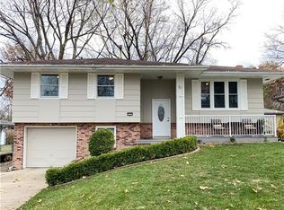 2707 64th St, Des Moines, IA 50322