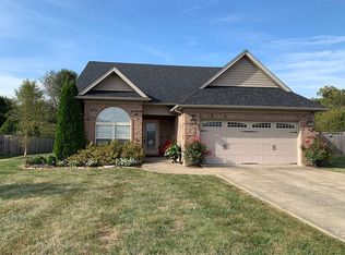 1143 Copperfield Dr, Georgetown, IN 47122