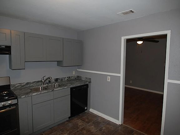 3rd image of 317 W I And 319 Ave #317