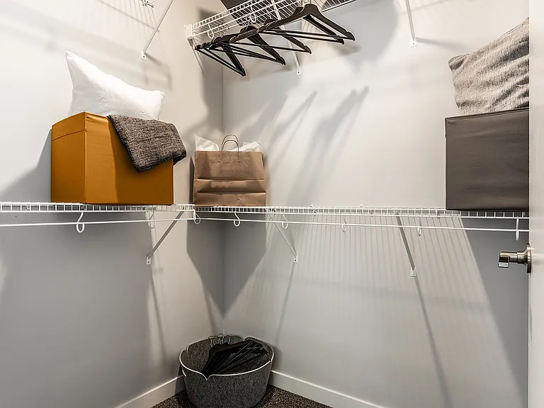 Via Walk-In Closet