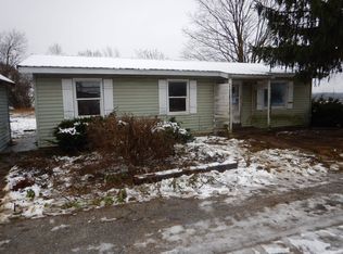 110 N Spring St, Silver Lake, IN 46982