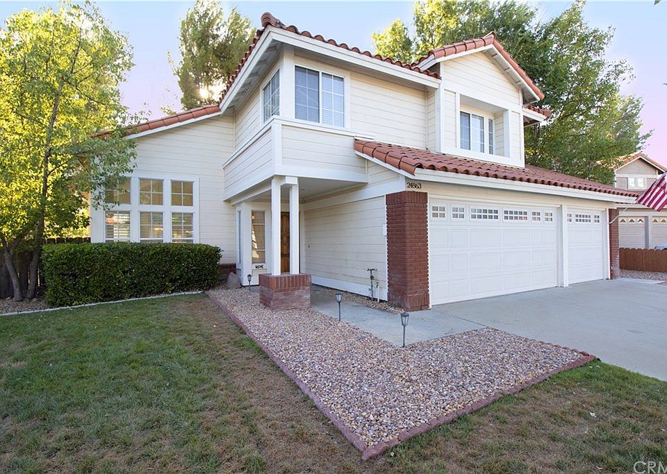 1st image of 24863 Avenida Sombra