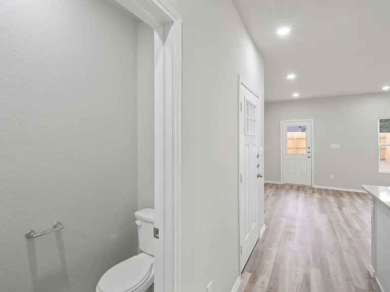 9193 Dietz Elkhorn Rd — Photo 17