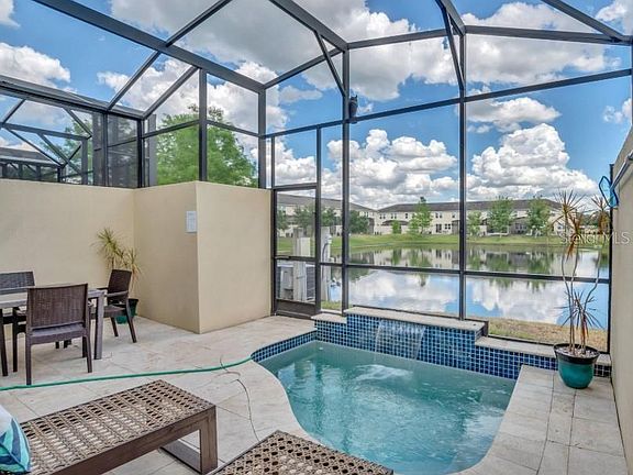 2nd image of 3115 Tocoa Cir