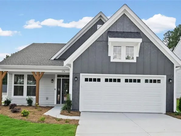 176 Easton Park Blvd, Dallas, GA 30157