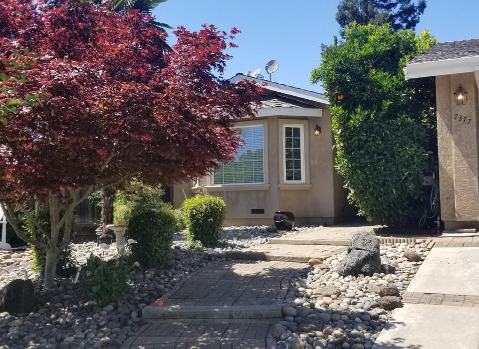 1st image of 7377 Thayer Ct
