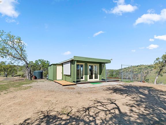 4th image of 18188 W Corral Hollow Rd