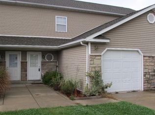 353 S Boo Rd, Burns Harbor, IN 46304