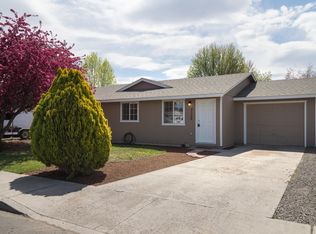 3126 SW Pumice Ave, Redmond, OR 97756