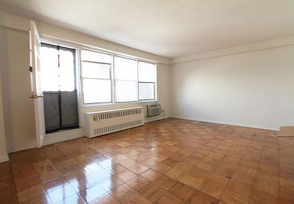 2nd image of 183-11 Hillside Ave #12E