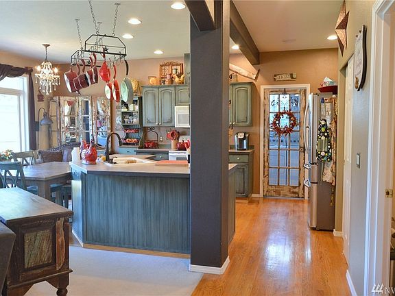 5th image of 18004 105th Street Ct E