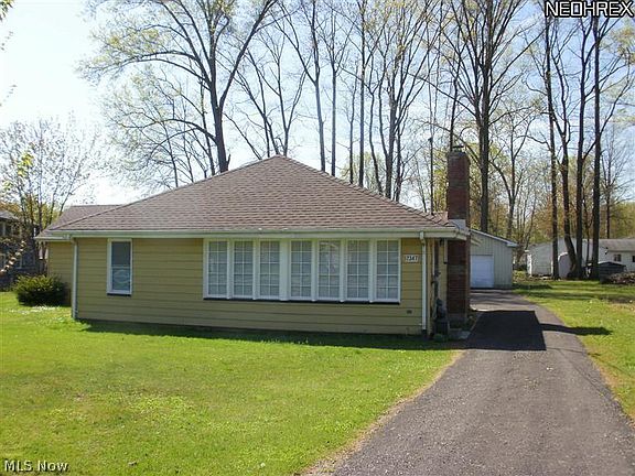 2nd image of 17347 Wick Ave